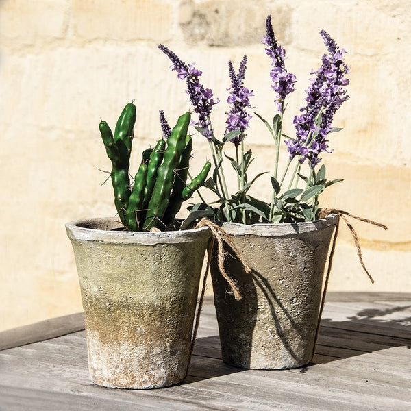 Whitewashed plant pot H13cm x D10cm