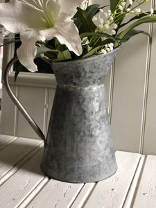 Decorative Zinc pitcher - W20cm x H32cm - Rustic Charm for Your Home